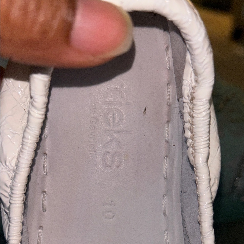 Tieks White Leather Ballet Flats with Teal Accent - Picture 2 of 7